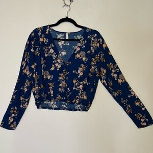 Xhilaration Blue Floral Crop Top